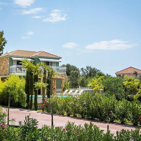 Afrodite Luxury Villa Svoronata Exterior photo