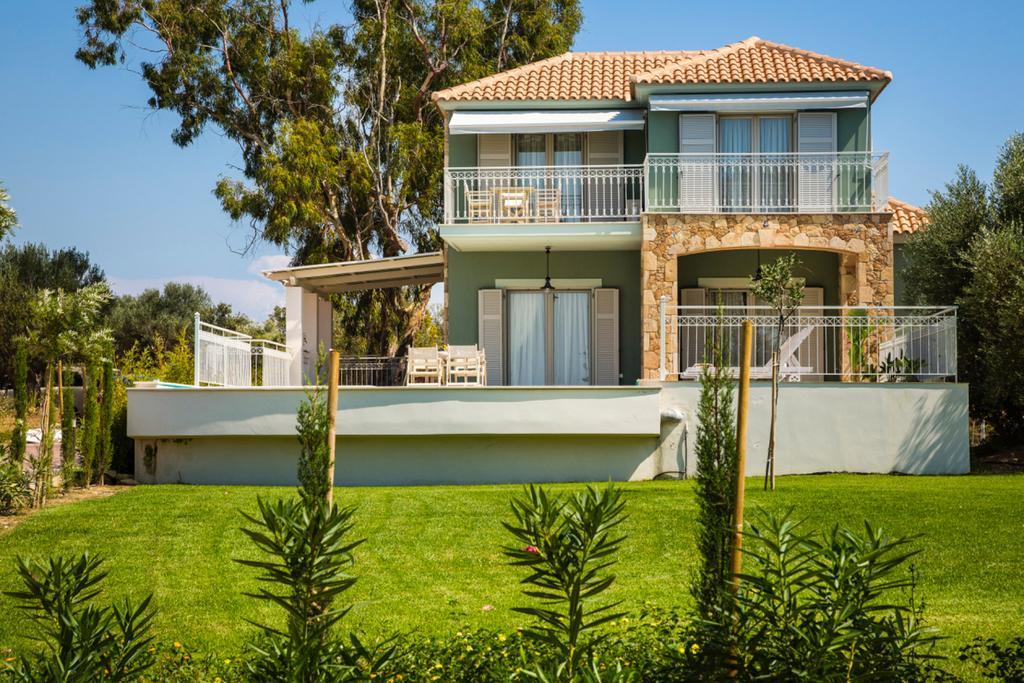 Afrodite Luxury Villa Svoronata Exterior photo