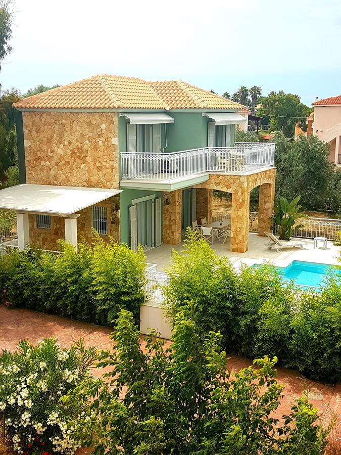 Afrodite Luxury Villa Svoronata Exterior photo