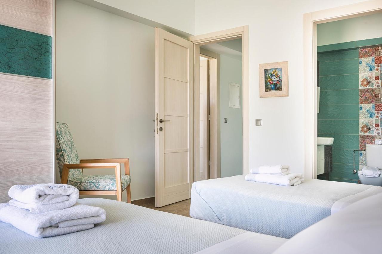 Afrodite Luxury Villa Svoronata Exterior photo